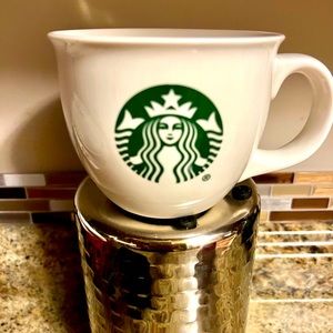 2016 Starbucks ceramic soup or large mug. With logo. New.